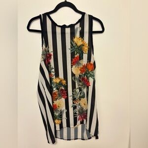 Gorgeous Floral tank top